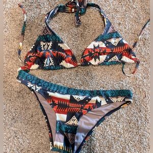 Roxy Pendleton bikini